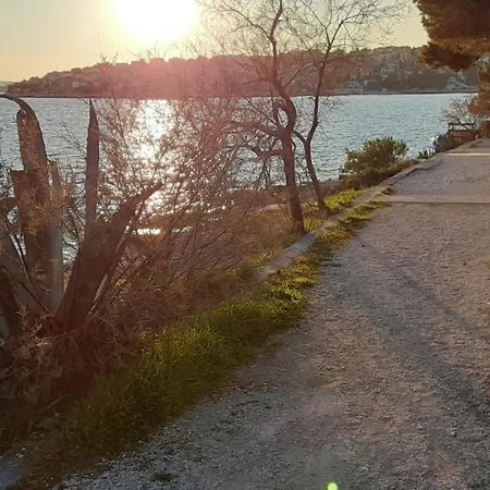 Grande Vista - Spacious 3 Bedroom With Large Terrace And Fantastic Sea View Lejlighed