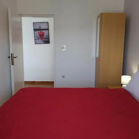 公寓 Grande Vista - Spacious 3 Bedroom With Large Terrace And Fantastic Sea View 特罗吉尔