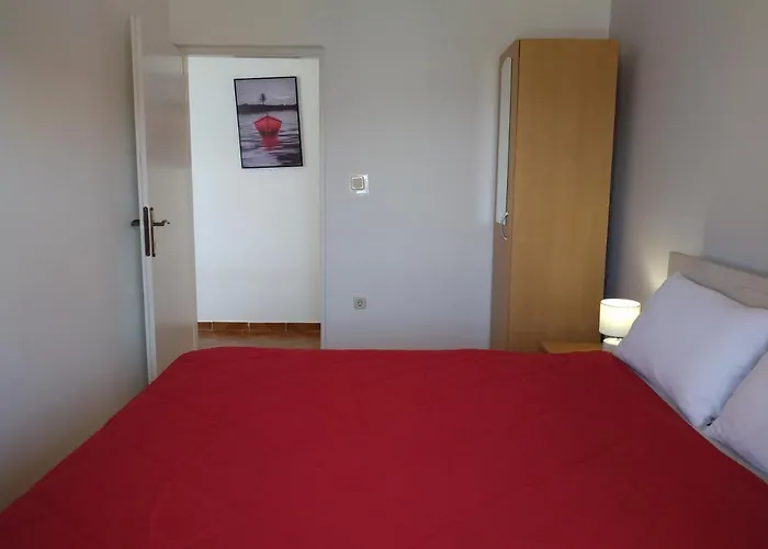 Apartman Grande Vista - Spacious 3 Bedroom With Large Terrace And Fantastic Sea View Trogir