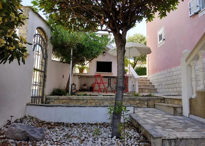 Grande Vista - Spacious 3 Bedroom With Large Terrace And Fantastic Sea View Apartman
