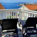 Grande Vista - Spacious 3 Bedroom With Large Terrace And Fantastic Sea View * Trogir