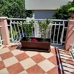 Grande Vista - Spacious 3 Bedroom With Large Terrace And Fantastic Sea View Apartment *