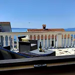Grande Vista - Spacious 3 Bedroom With Large Terrace And Fantastic Sea View * Trogir