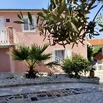 Grande Vista - Spacious 3 Bedroom With Large Terrace And Fantastic Sea View Trogir