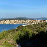 Grande Vista - Spacious 3 Bedroom With Large Terrace And Fantastic Sea View Trogir
