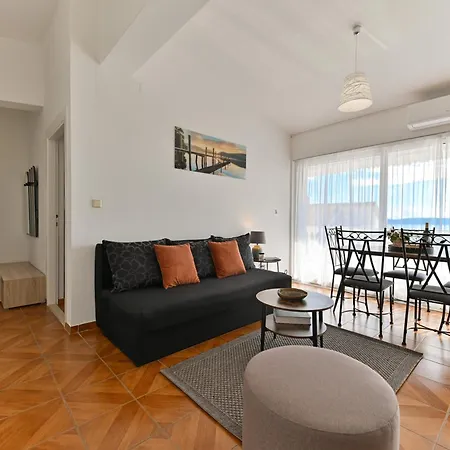 Apartamento Grande Vista - Spacious 3 Bedroom With Large Terrace And Fantastic Sea View Trogir