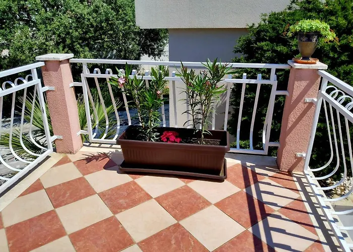 Grande Vista - Spacious 3 Bedroom With Large Terrace And Fantastic Sea View Appartement *