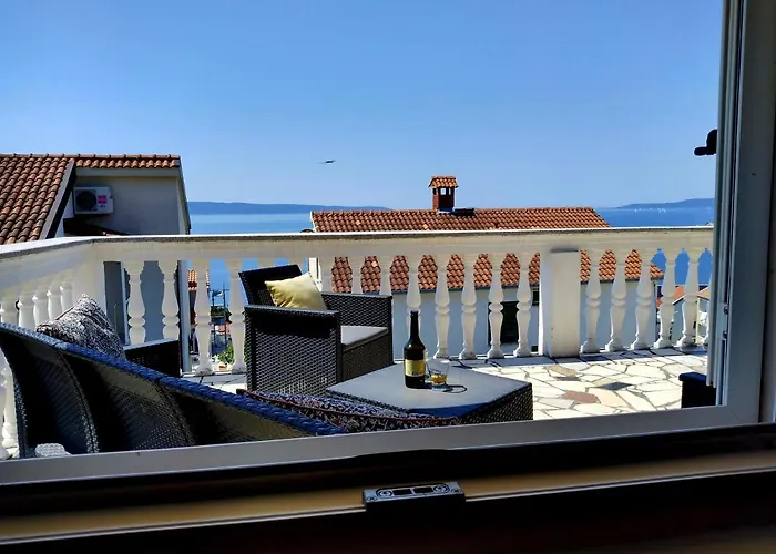 Grande Vista - Spacious 3 Bedroom With Large Terrace And Fantastic Sea View * Trogir