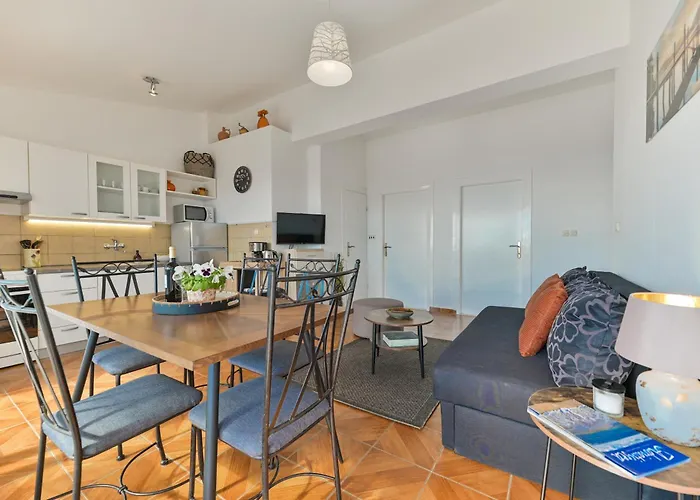 Grande Vista - Spacious 3 Bedroom With Large Terrace And Fantastic Sea View Appartement
